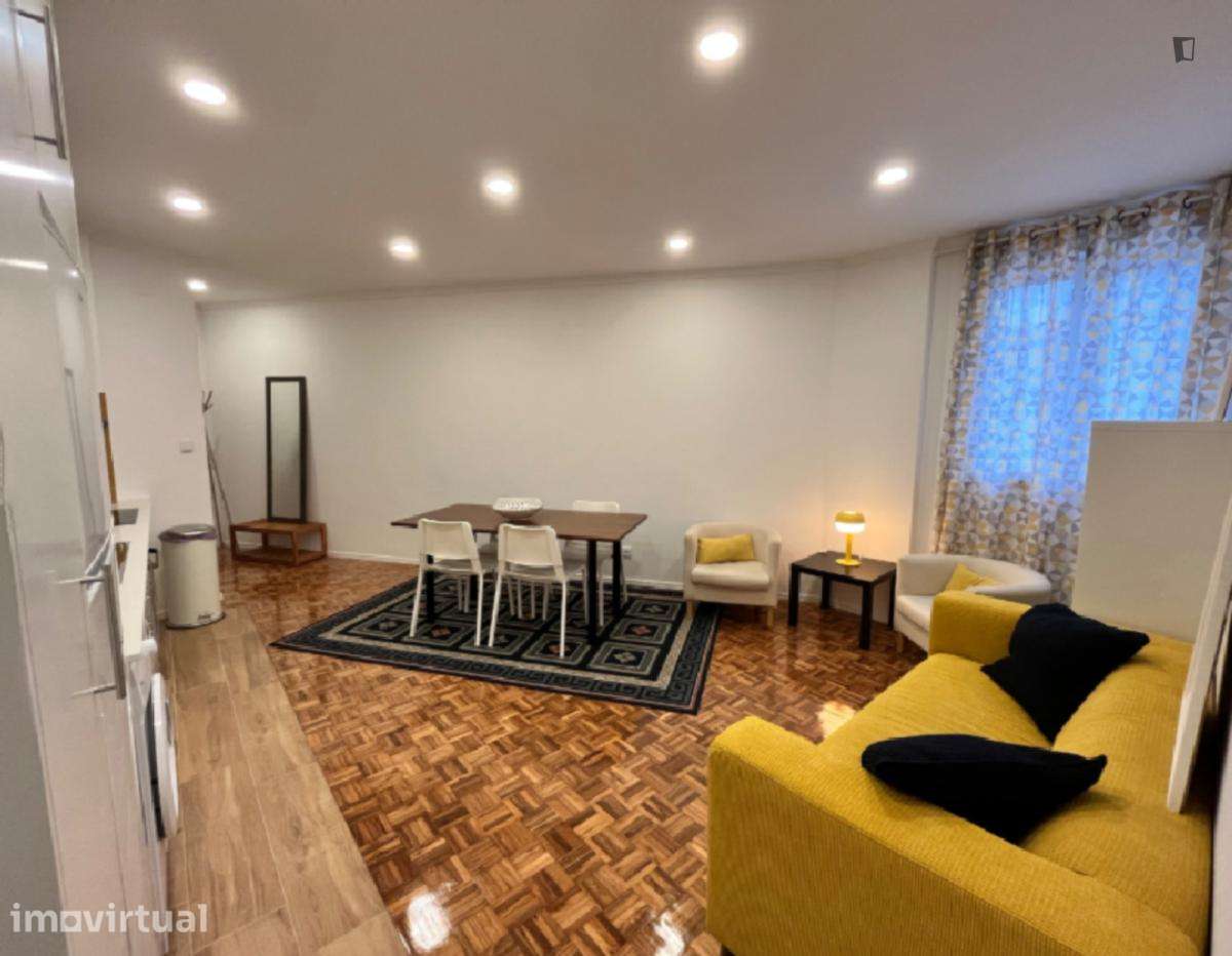 Apartamento com 2 quartos - localizado em Amadora Lisbon - Grande imagem: 2/13