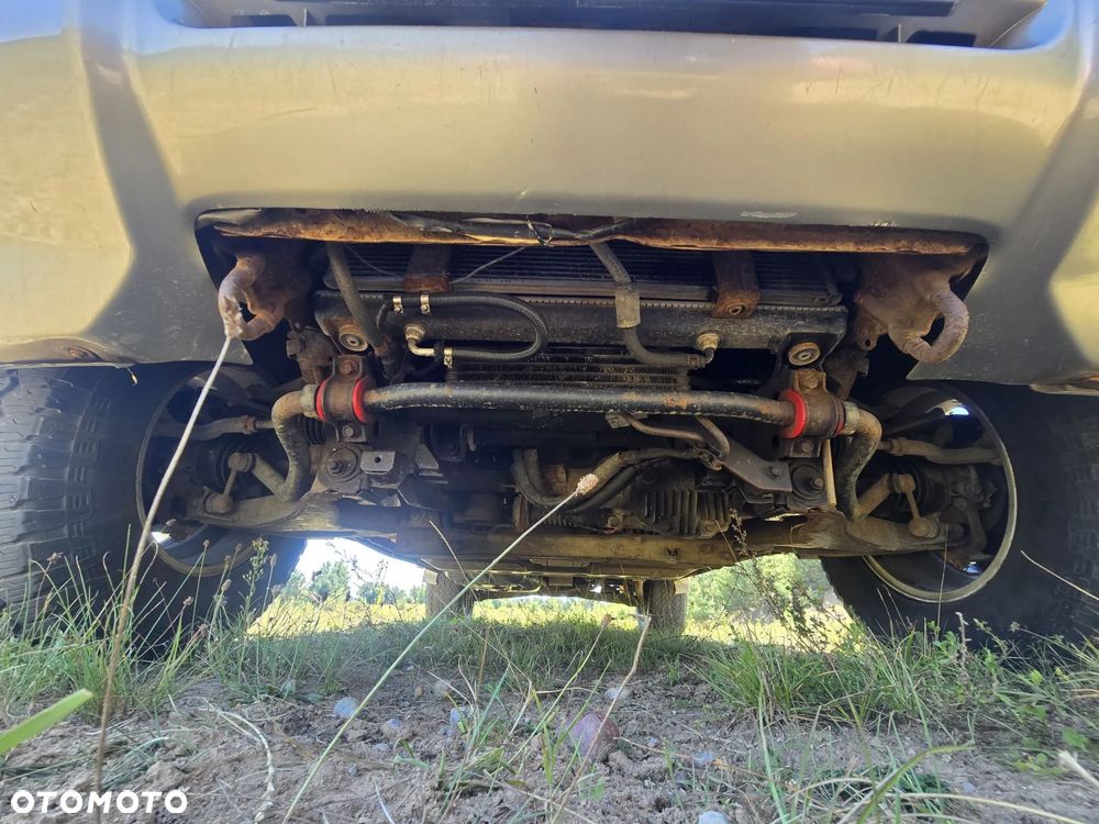 Mitsubishi Montero 3.8 Limited - 36