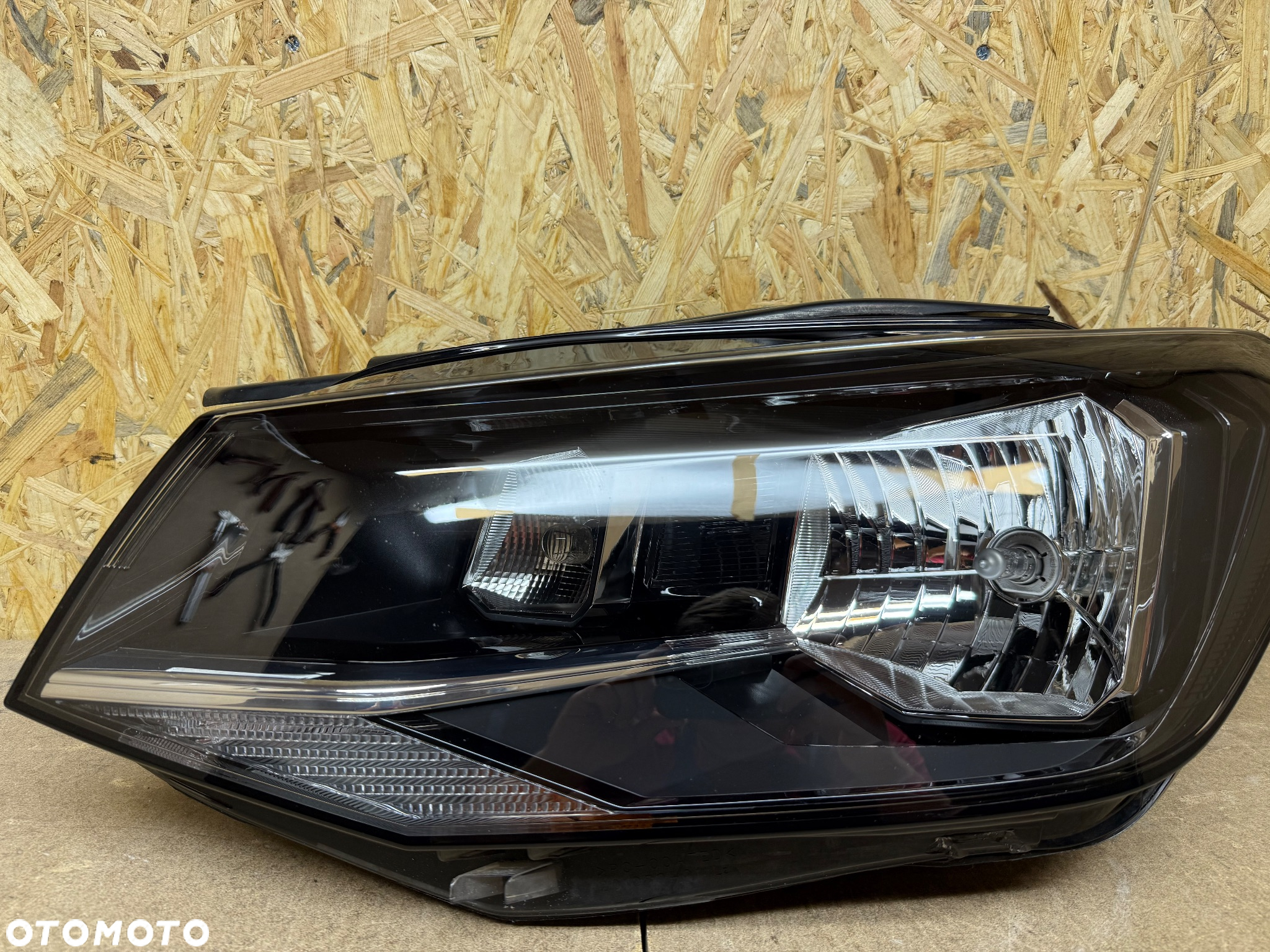 LAMPA LEWA ZWYKŁA H7 VOLKSWAGEN CADDY V 2K1 2K1941015A - 4