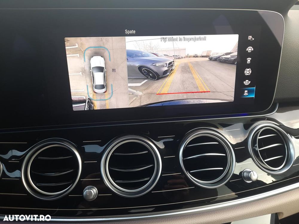 Mercedes-Benz E - 18