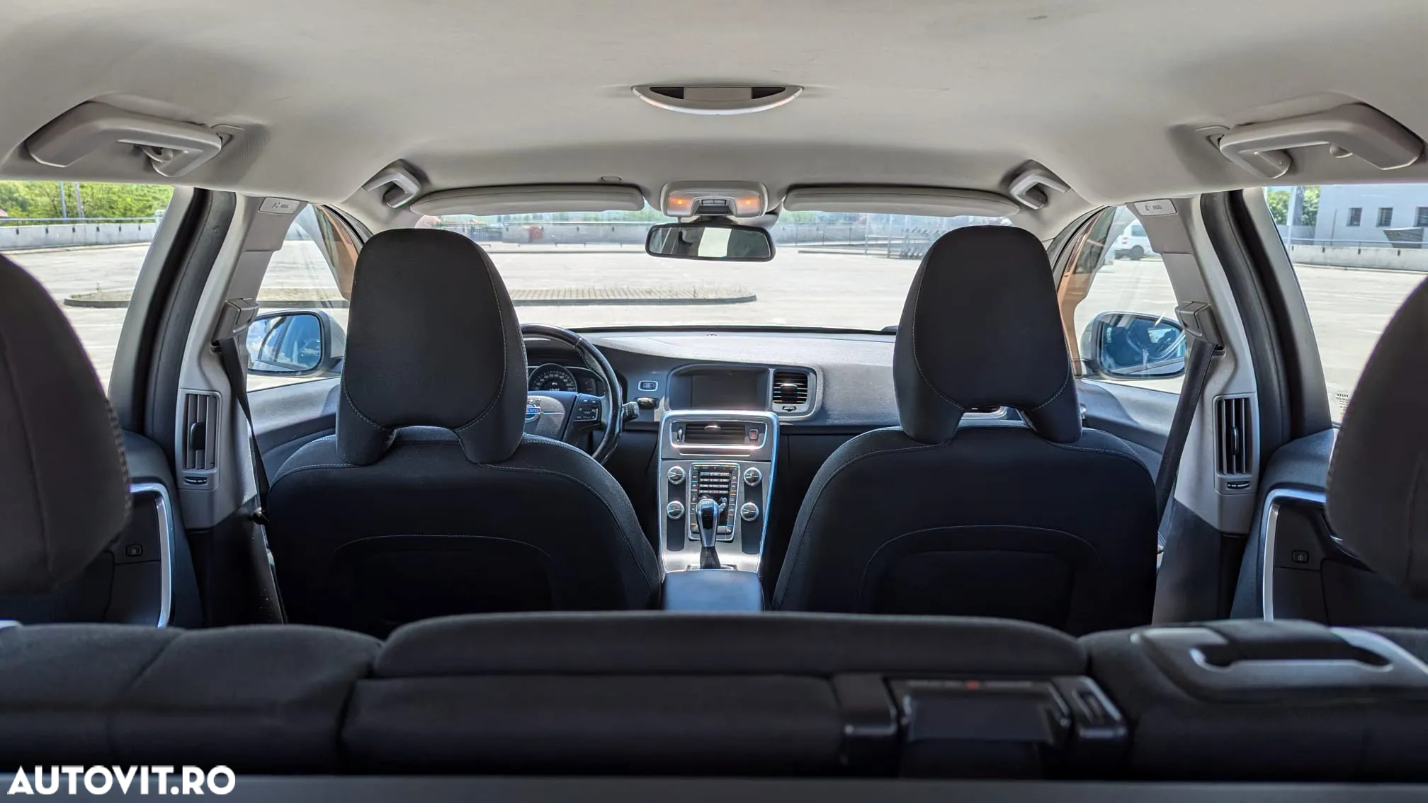 Volvo V60 D4 Summum - 4