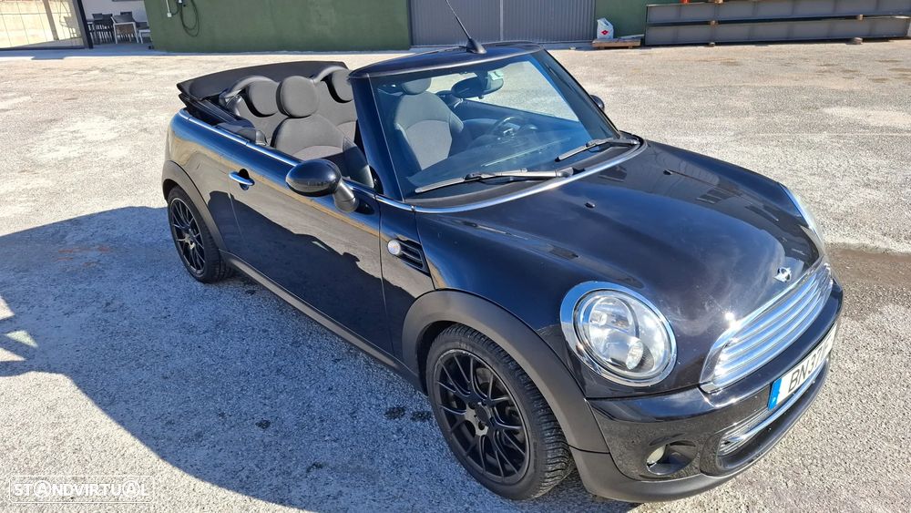 MINI Cabrio Cooper D - 9