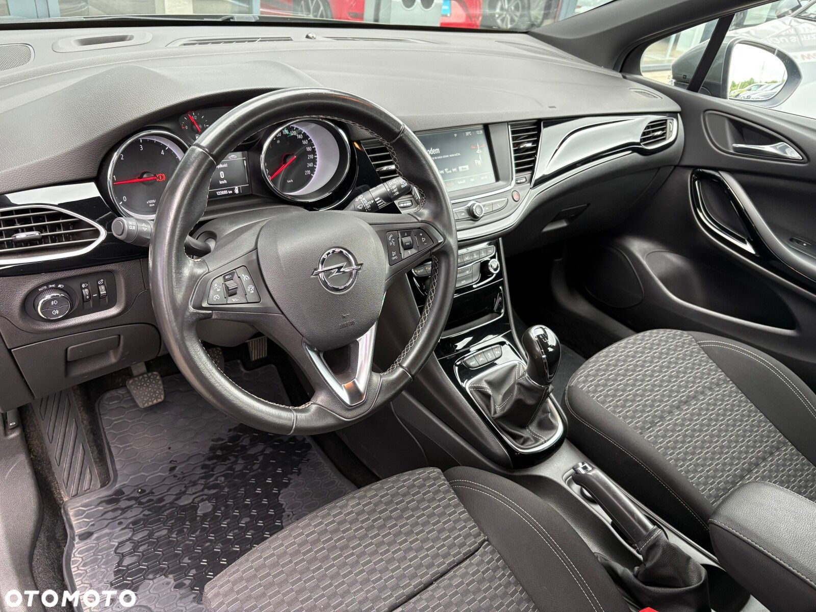 Opel Astra - 11