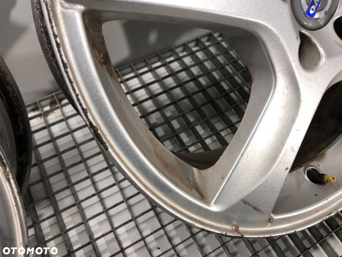 FELGI ALUMINIOWE KOMPLET 17 7J 5X108 ET50 ŚRODEK CENTR. 65 - 669.00 PLN - VOLVO V40 liftback (525, - 9