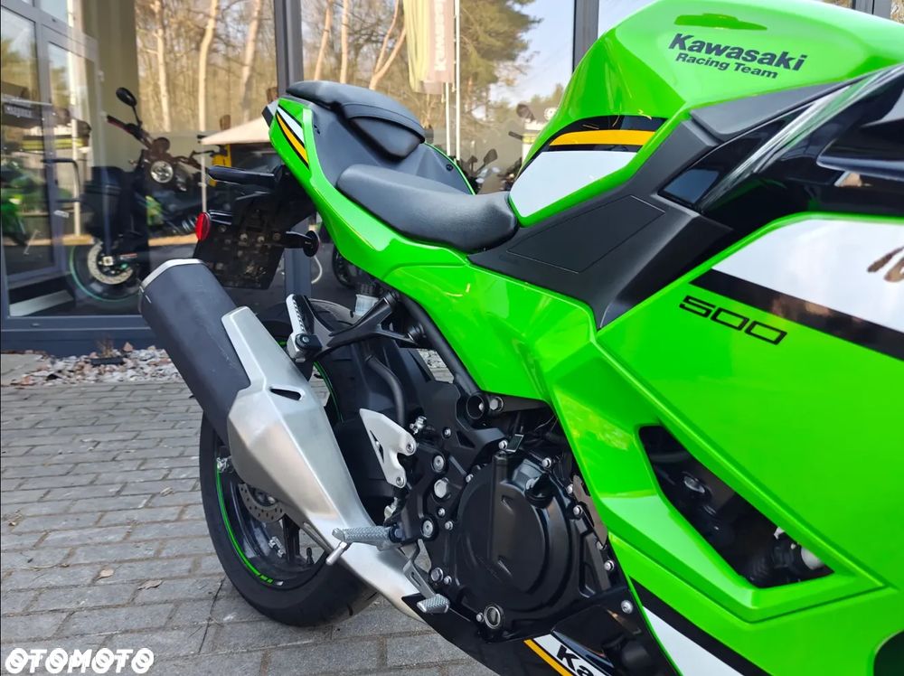 Kawasaki Ninja 500 - 4