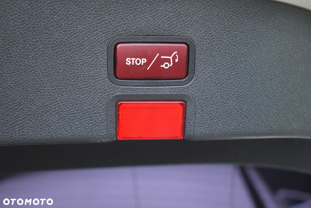 Mercedes-Benz CLA Shooting Brake 250 7G-DCT - 29
