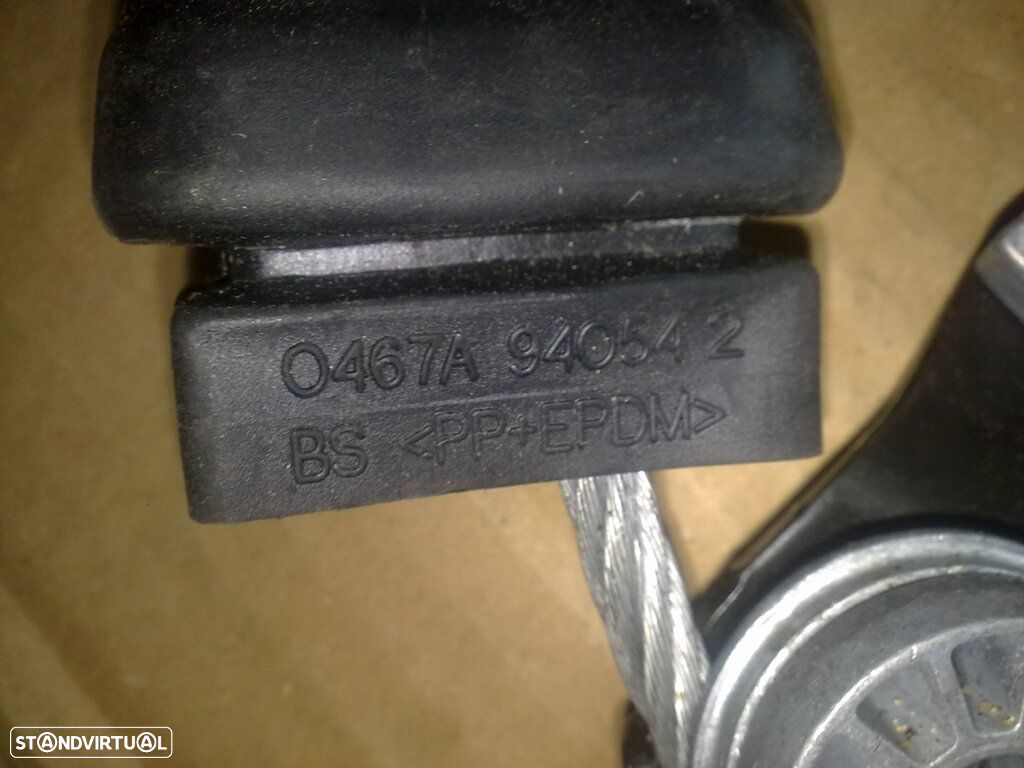 Pre-Tensor 0467A940542 MG ZR DIREITO - 2