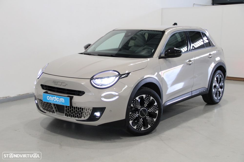 Fiat 600 1.2 Hybrid La Prima - 31