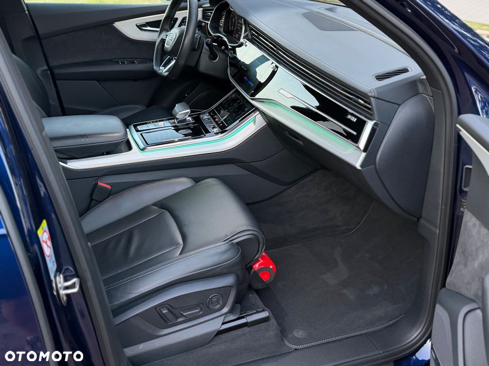 Audi Q7 - 30