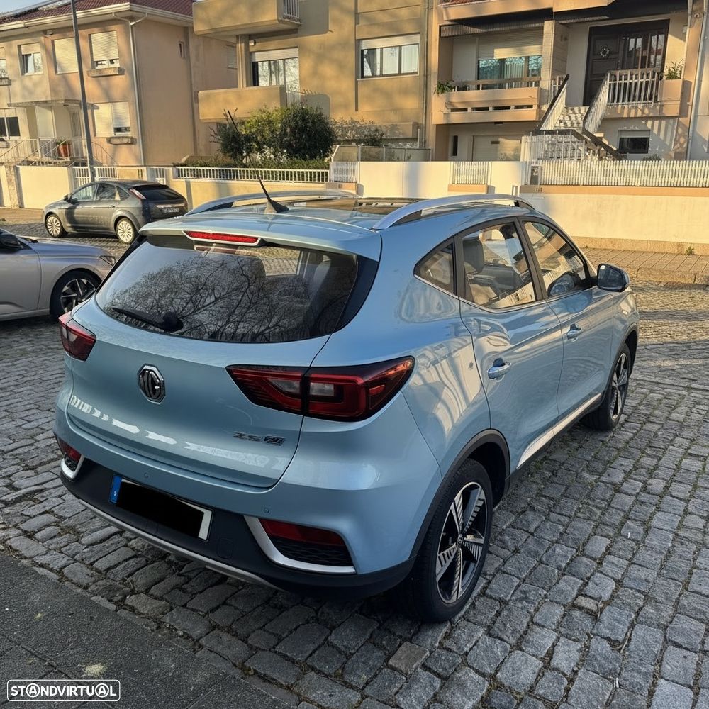 MG ZS Luxury - 4