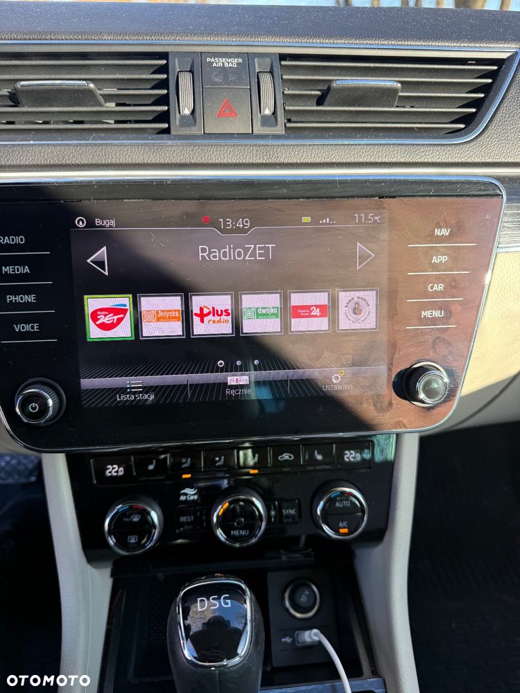 Skoda Superb 2.0 TDI Style DSG - 22