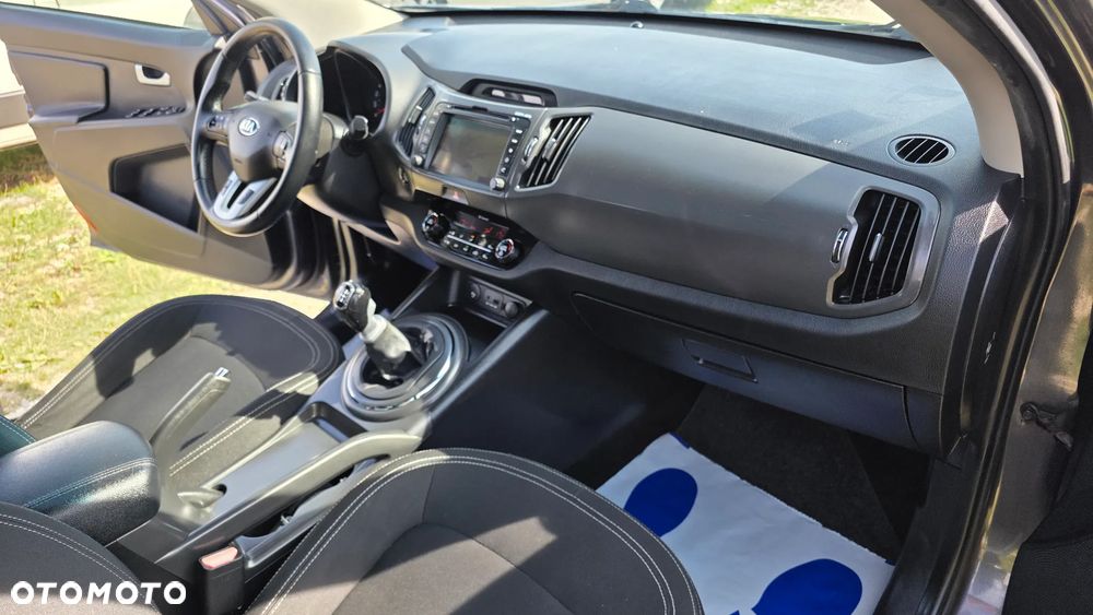 Kia Sportage 1.7 CRDI 2WD ISG Attract - 23