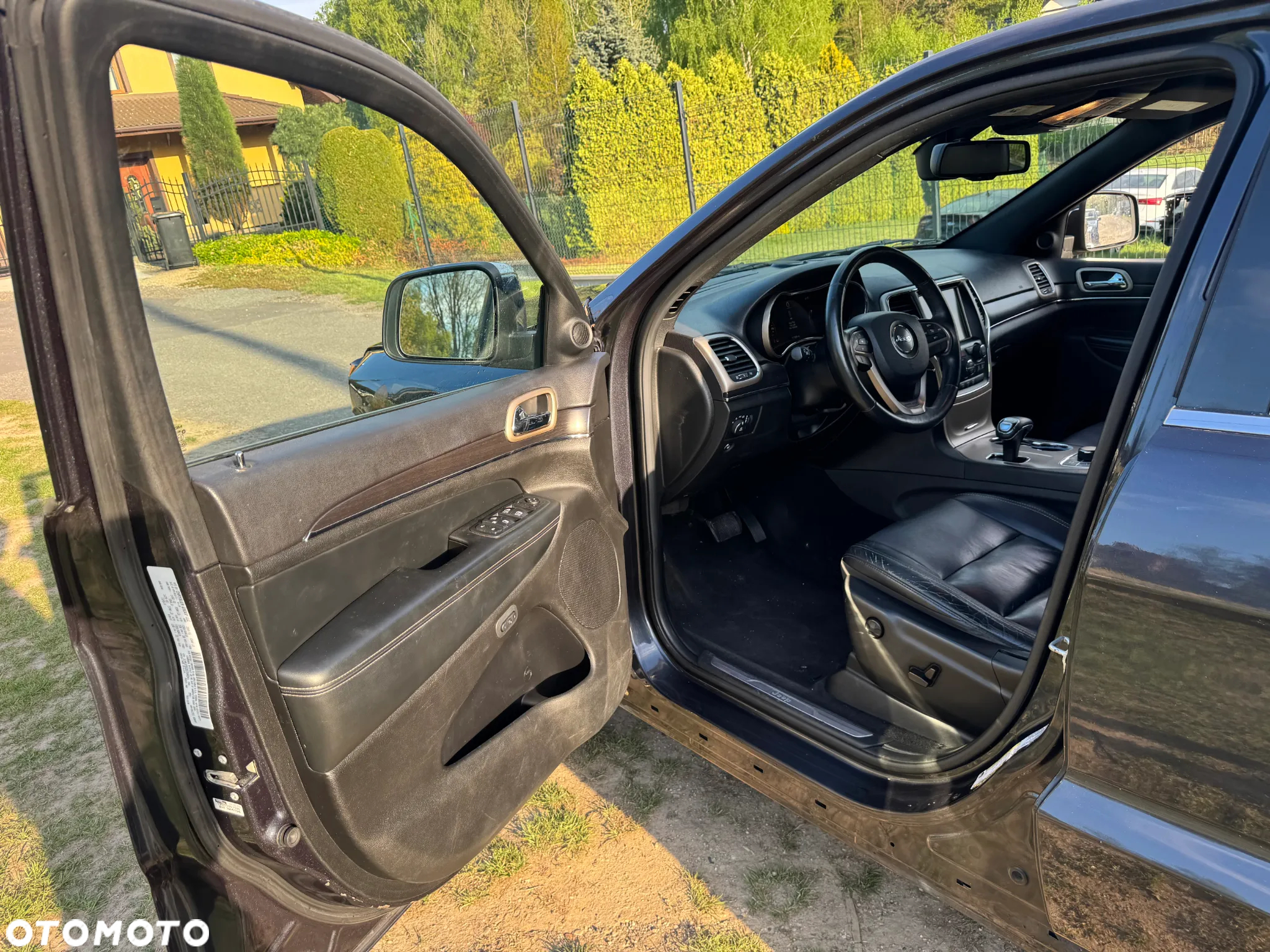 Jeep Grand Cherokee - 10