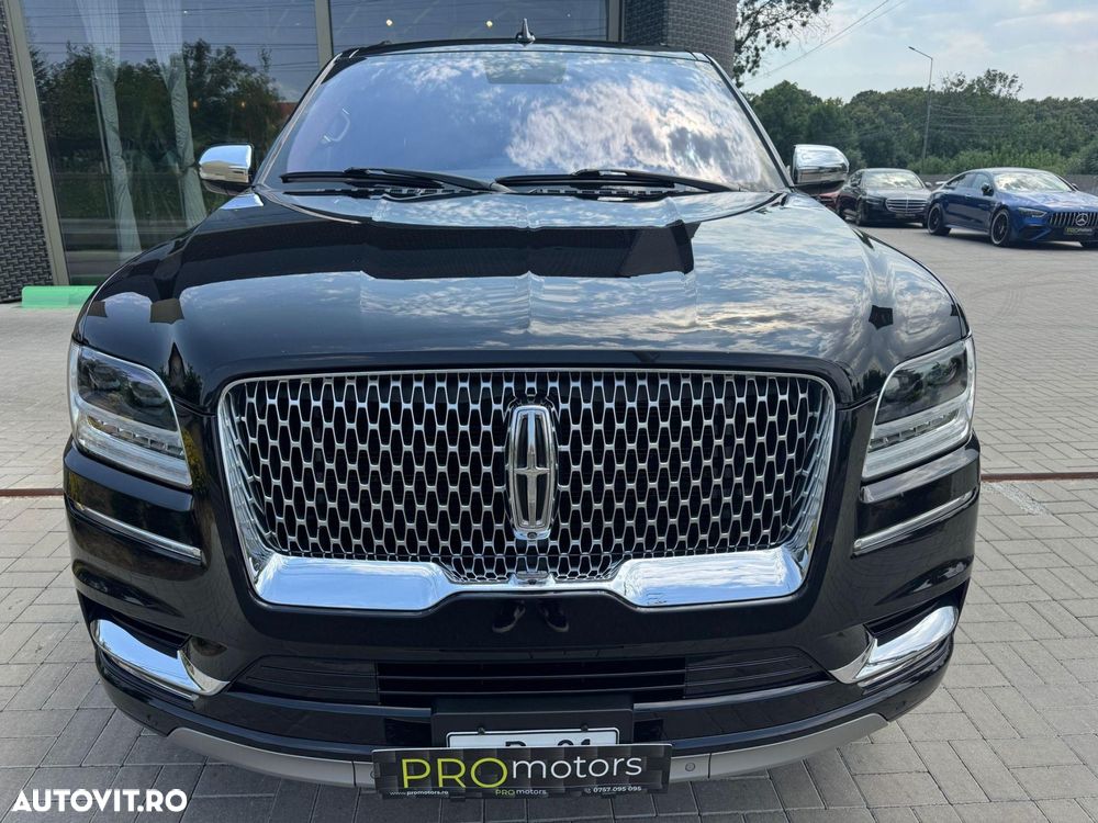 Lincoln Navigator - 4