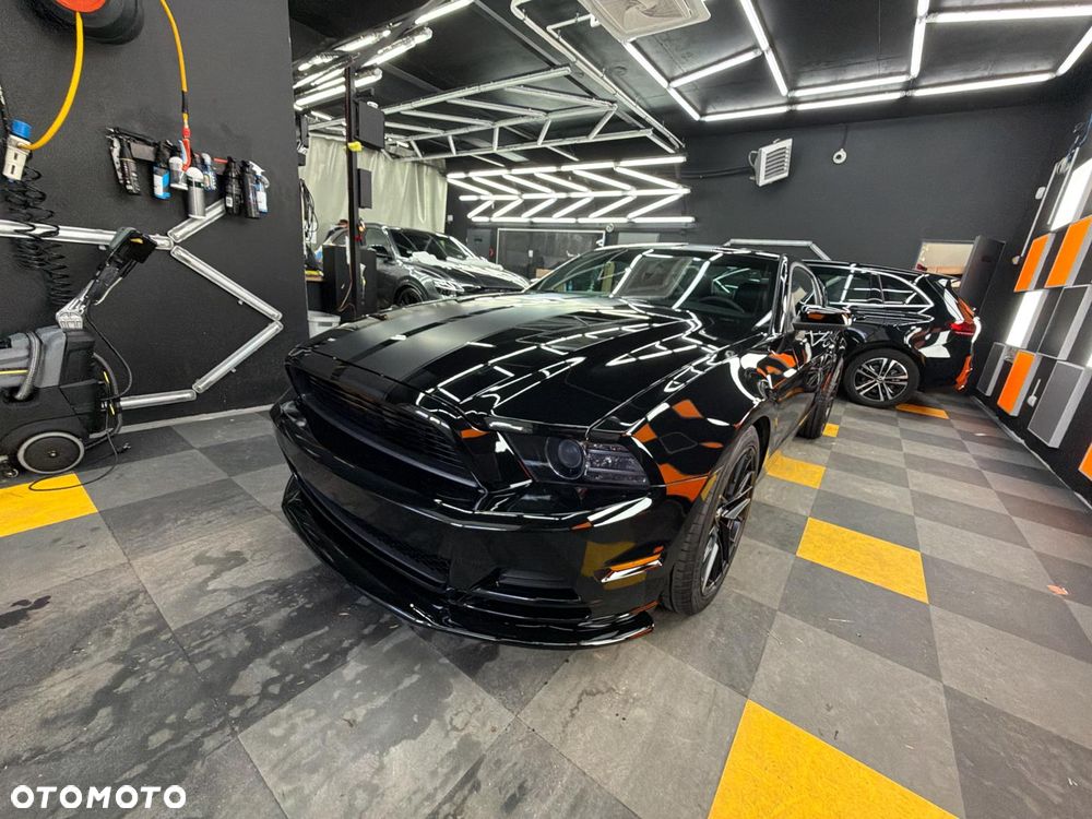Ford Mustang 3.7 V6 Premium - 28
