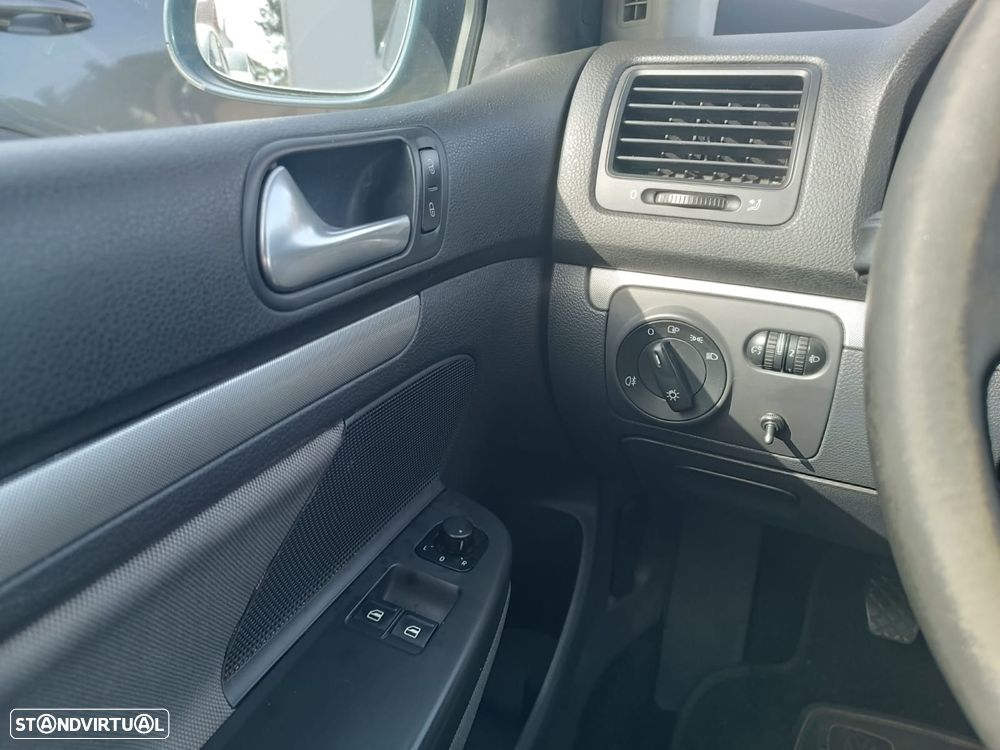 VW Golf 1.9 TDi Comfortline - 16