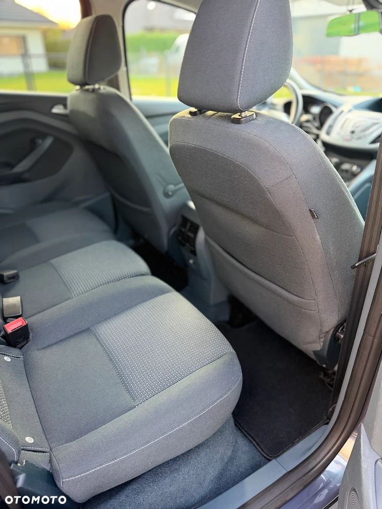 Ford C-MAX - 10
