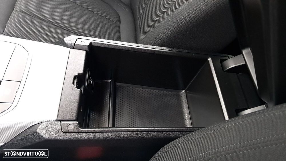 BMW 330 e Corporate Edition Auto - 27