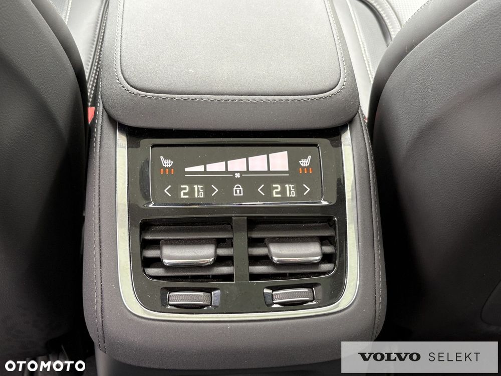 Volvo XC 90 - 24