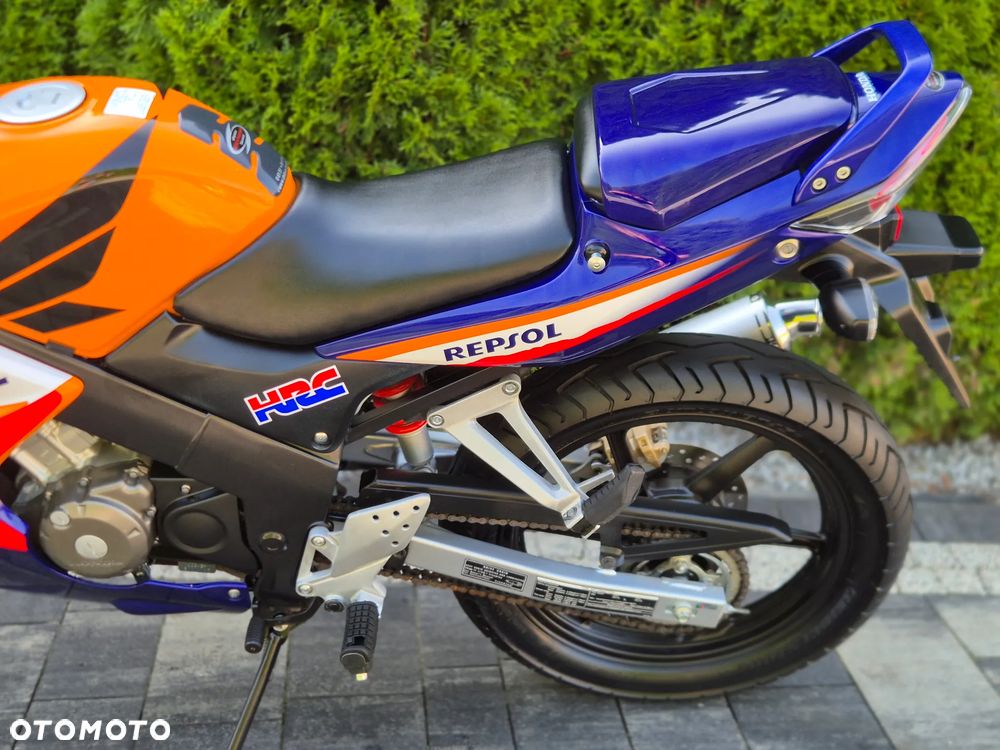 Honda CBR - 25