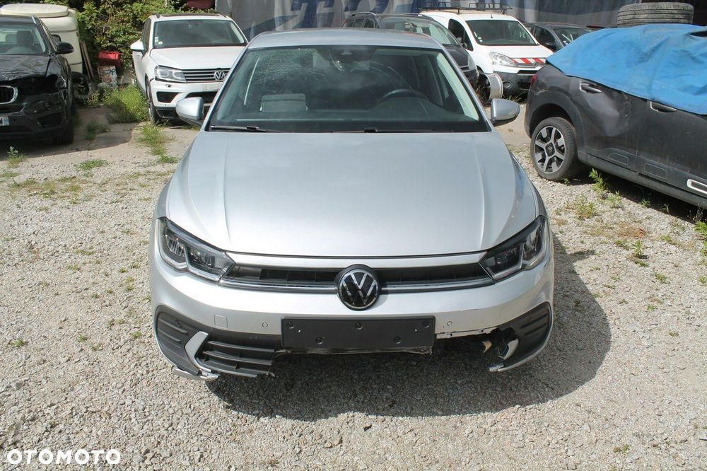Volkswagen Polo - 2