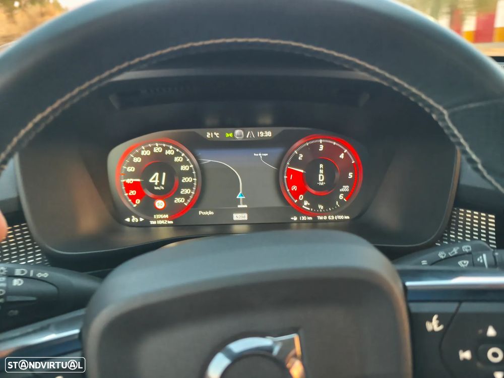 Volvo XC 40 - 19
