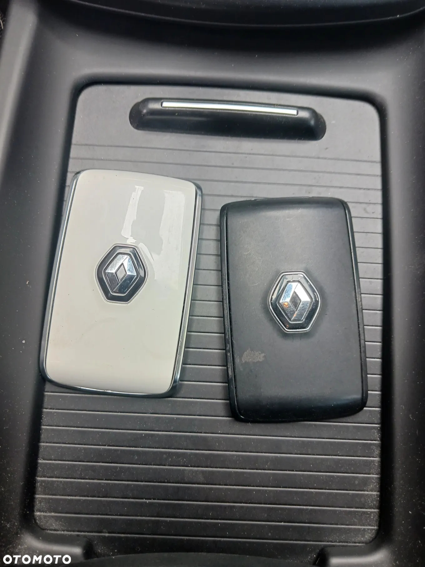 Renault Scenic - 11