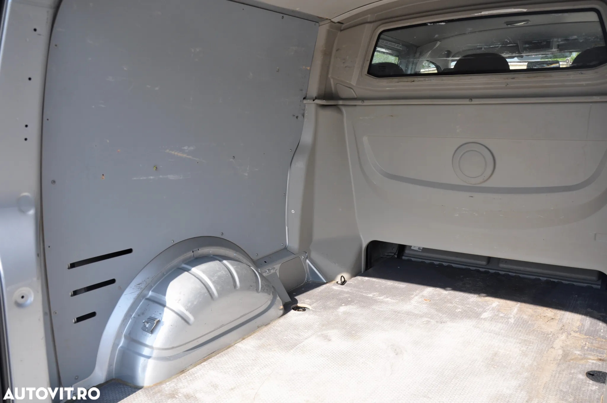 Volkswagen Transporter T6 L2H1 Doka - 9