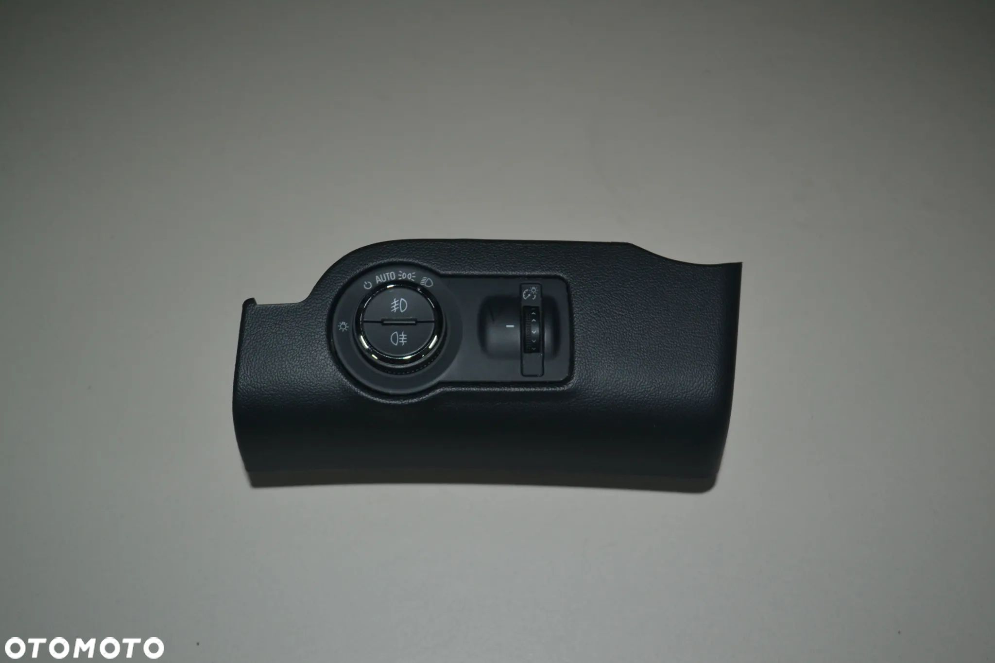 OPEL INSIGNIA A ASTRA J ZAFIRA WŁĄCZNIK ŚWIATEŁ ORYGINAŁ 13268707 - 1