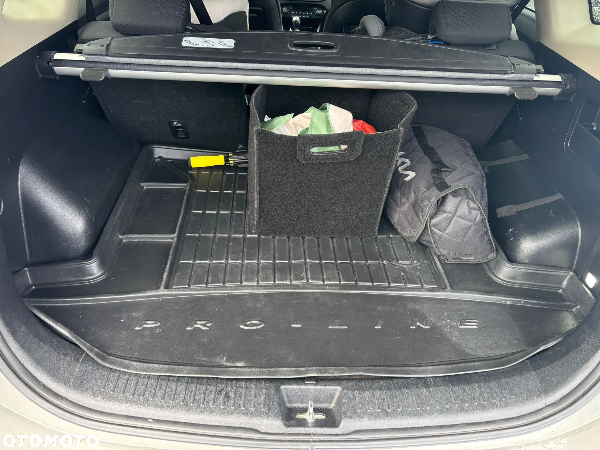 Kia Carens 1.7 CRDi XL - 14