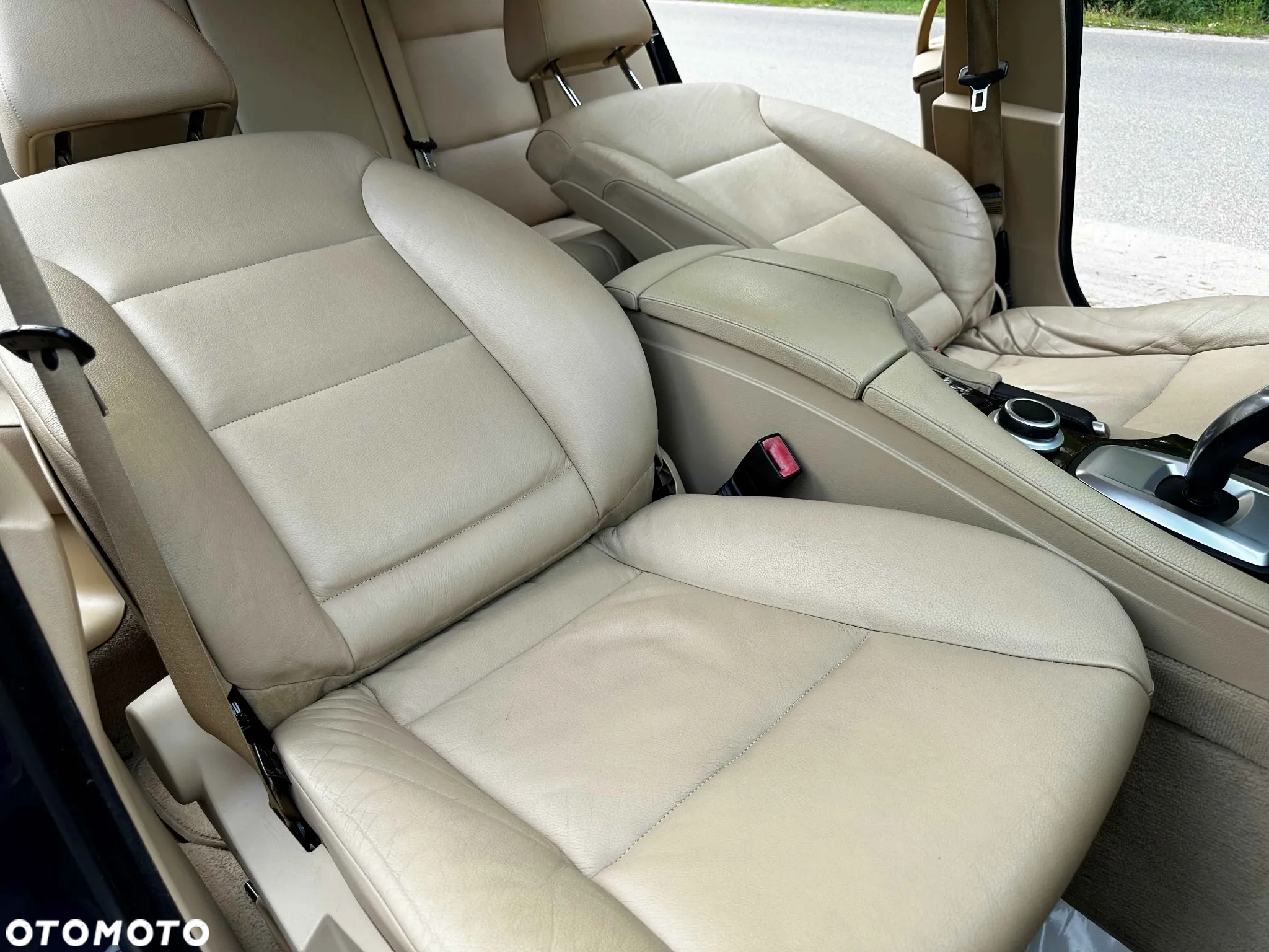 BMW Seria 5 523i Edition Exclusive - 22