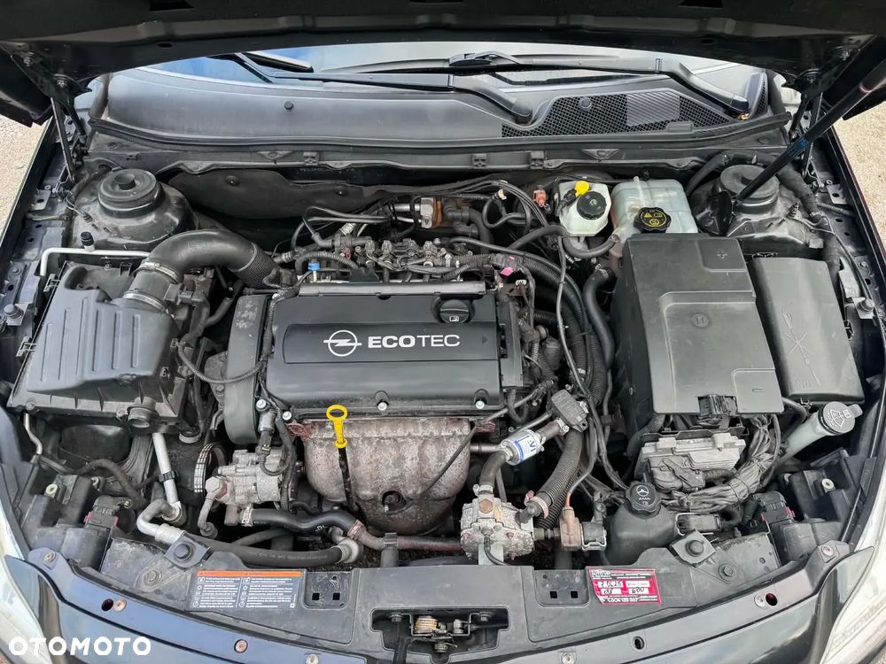 Opel Insignia 1.8 - 20