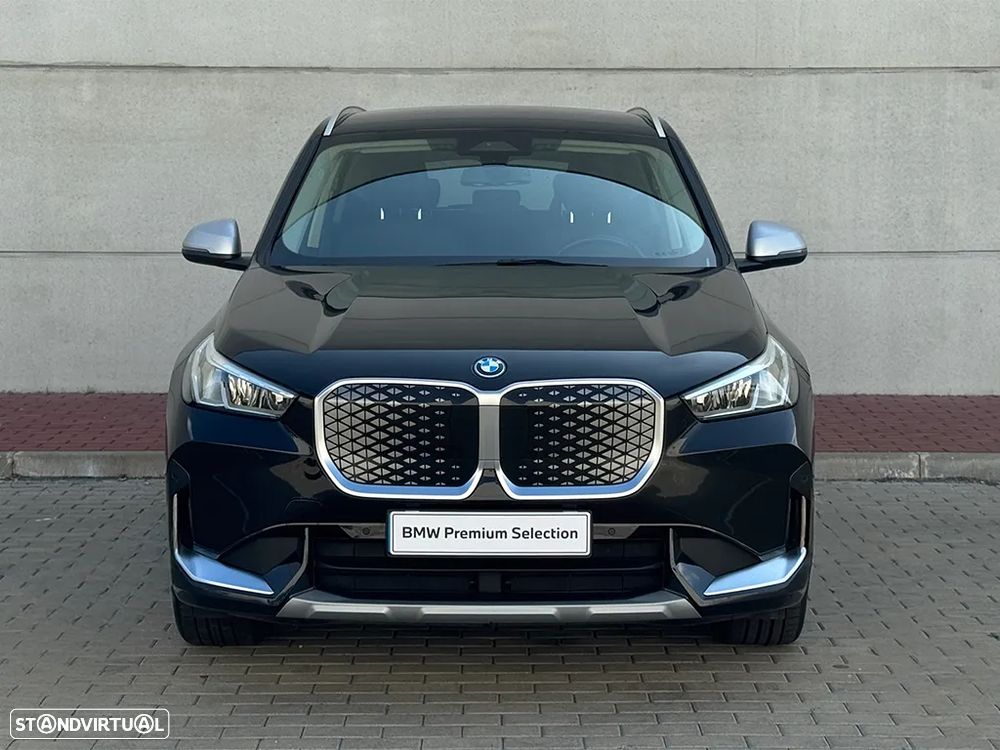 BMW iX1 eDrive20 xLine - 2