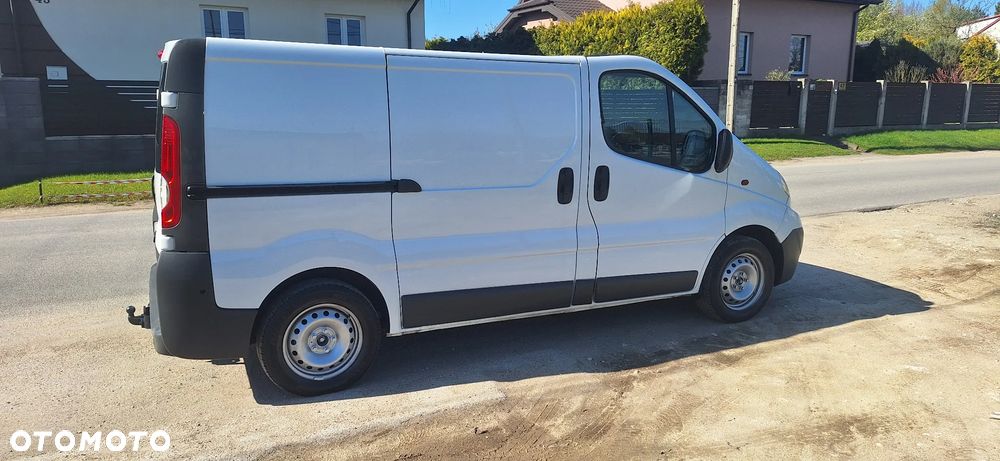 Opel Vivaro - 6