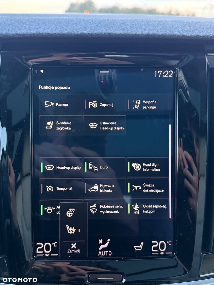 Volvo V90 Cross Country T6 AWD - 22