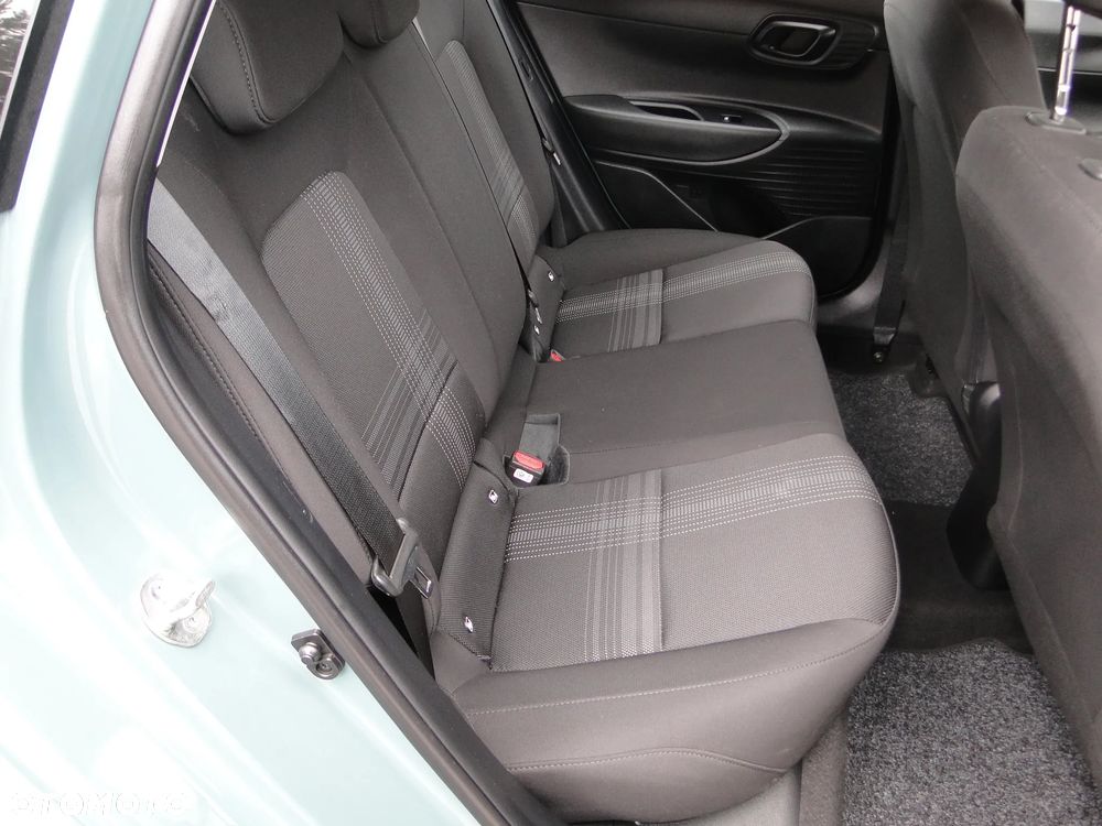Hyundai i20 - 27