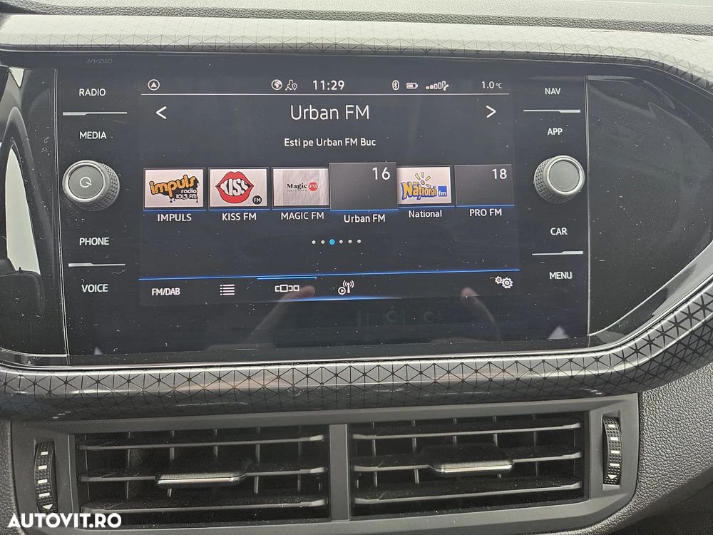 Volkswagen T-Cross 1.0 TSI DSG Style - 17