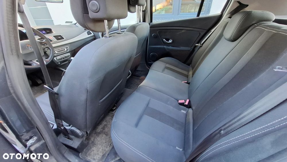 Renault Megane 1.5 dCi Privilege - 10