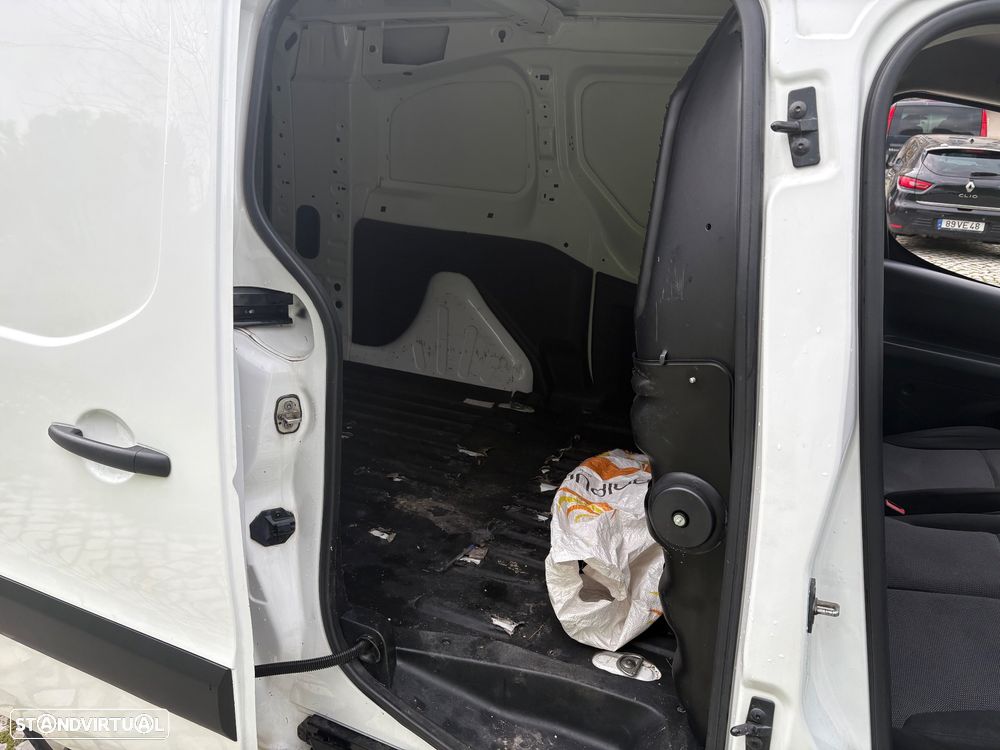 Citroën Berlingo 1.6 BlueHDi XTR - 9