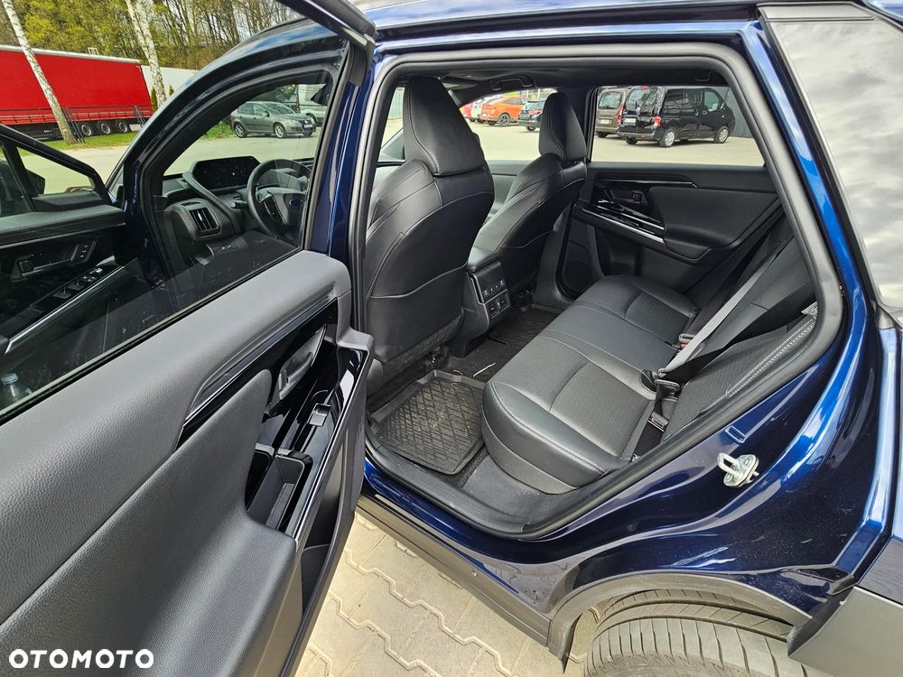 Subaru Solterra 71.4kWh Platinum Plus - 13