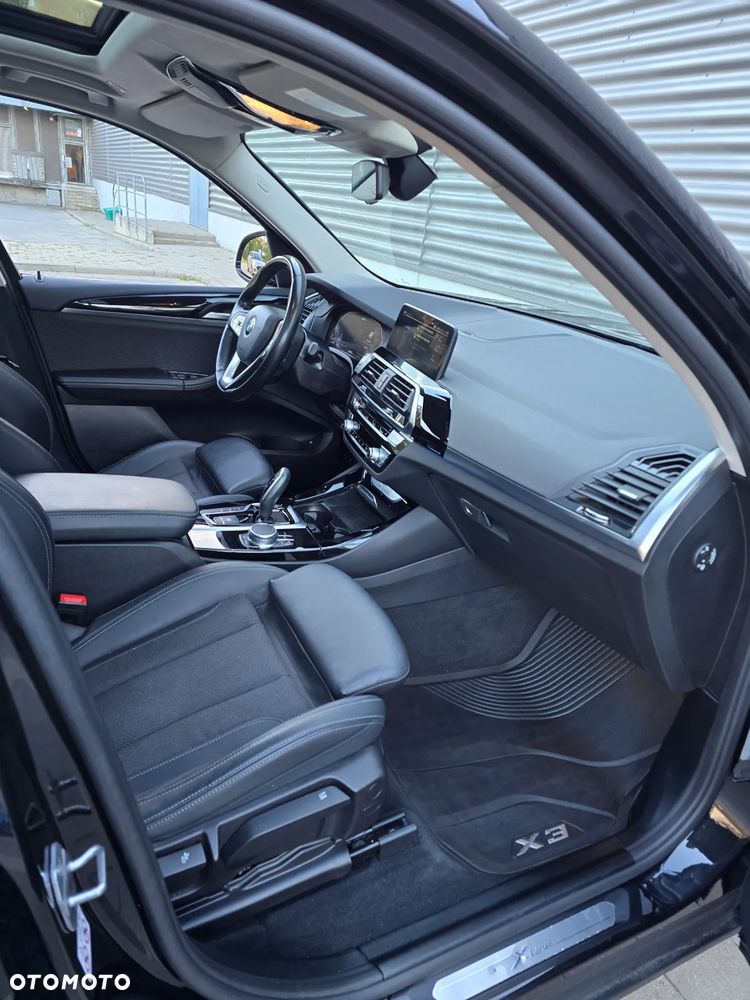 BMW X3 xDrive30e xLine - 11