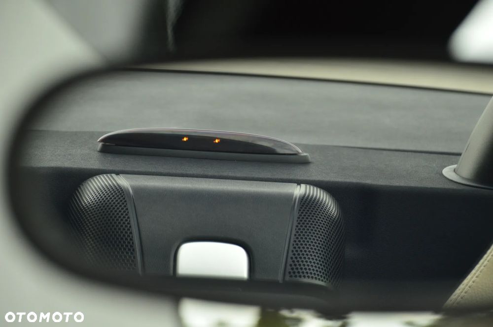 Mercedes-Benz SLK - 32