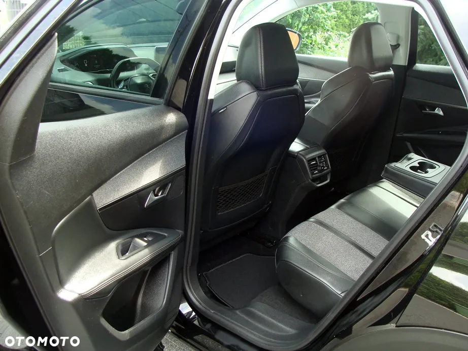 Peugeot 3008 BlueHDi 130 Stop & Start EAT8 Allure - 18