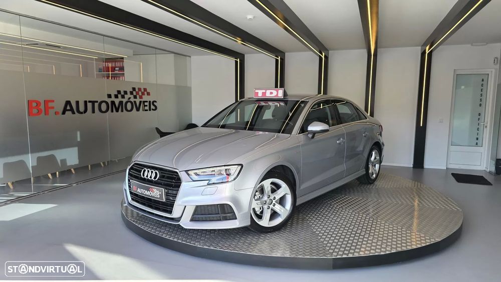 Audi A3 Limousine 1.6 TDI S-line - 2
