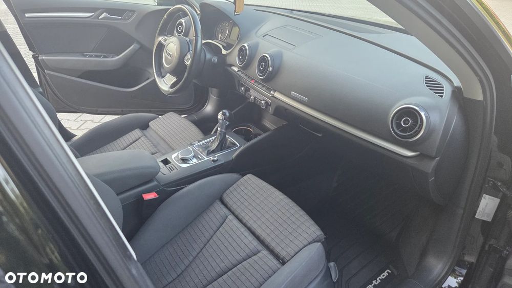 Audi A3 Sportback - 5