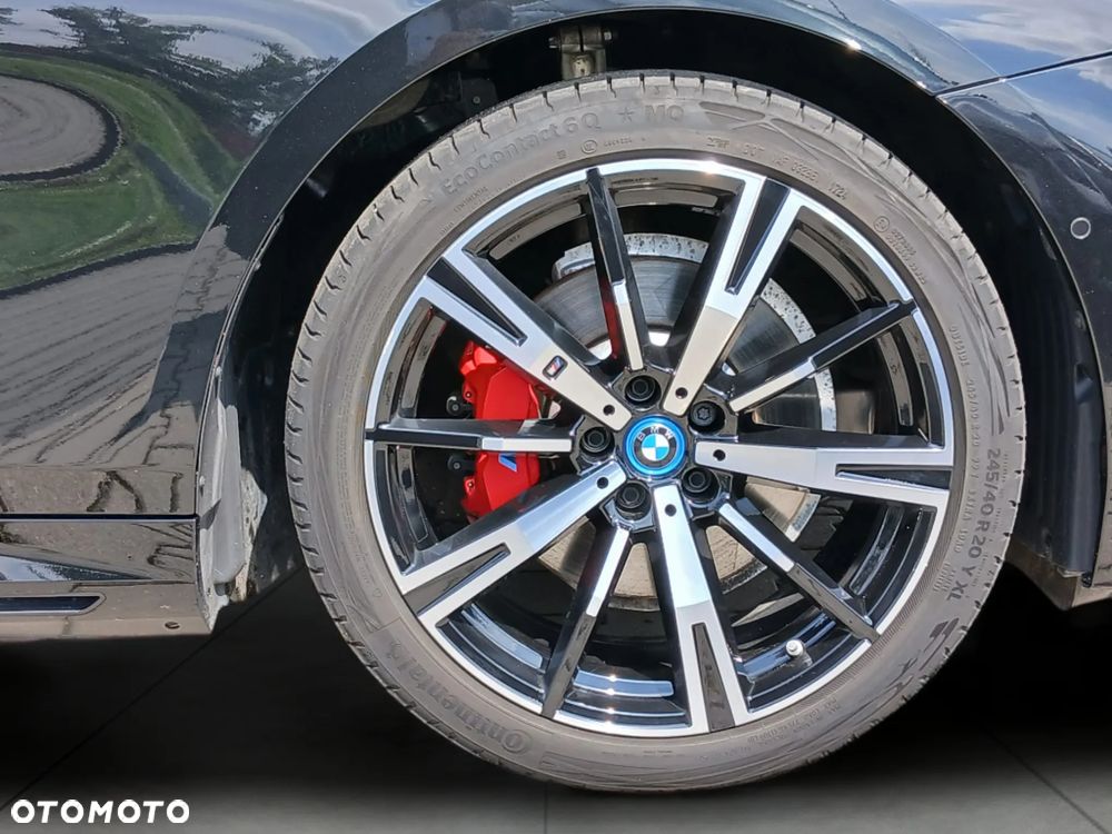 BMW Seria 5 530e PHEV M Sport - 8