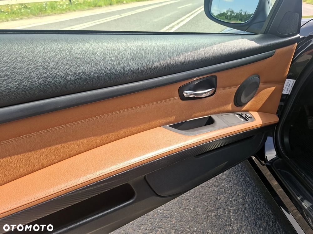 BMW Seria 3 318i M Sport Edition - 17