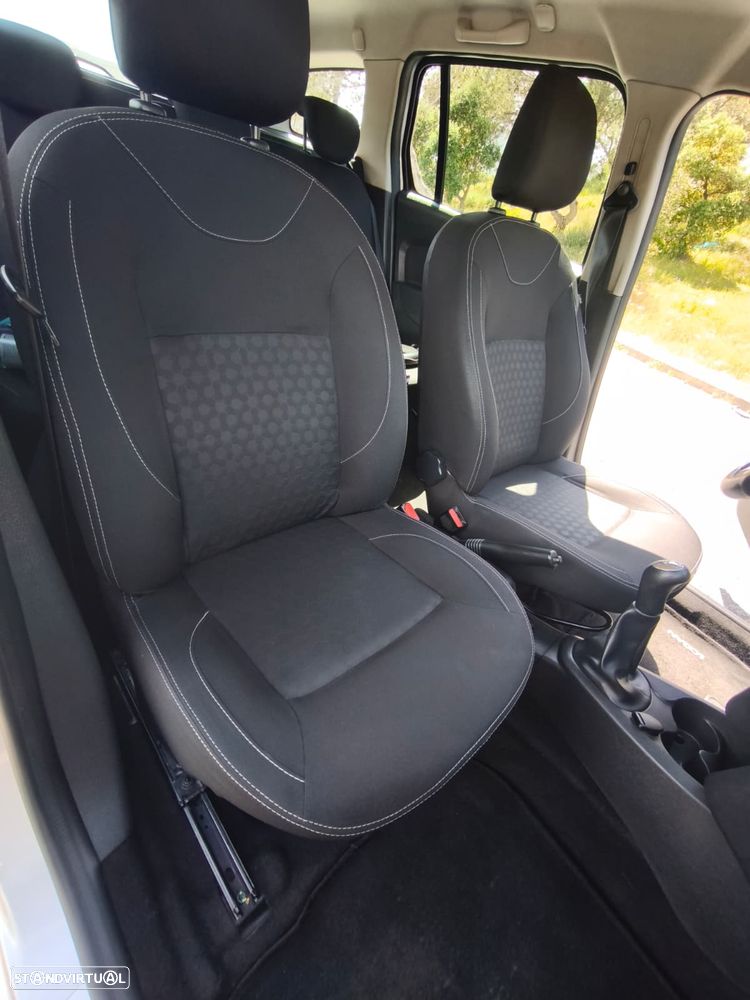 Dacia Logan MCV 1.5 dCi Comfort - 26