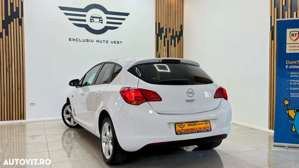 Opel Astra - 4