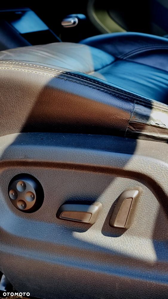 Volkswagen Tiguan - 13